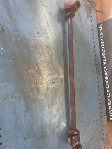 Farmall C SC tractor short steering shaft with knuckle knuckles