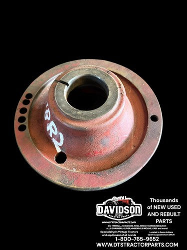 International 574 D239 Engine Crankshaft Pulley  3138838R2 Antique Tractor