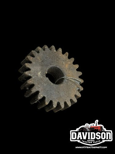 International 574 Tractor Hydraulic Pump Drive Gear 23 Tooth Antique Tractor