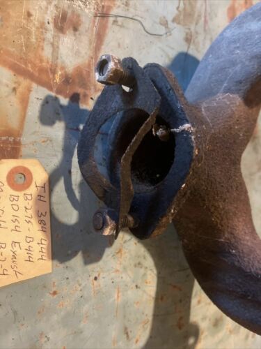 Exhaust Manifold fits Case-IH 384 444 B275 BD154