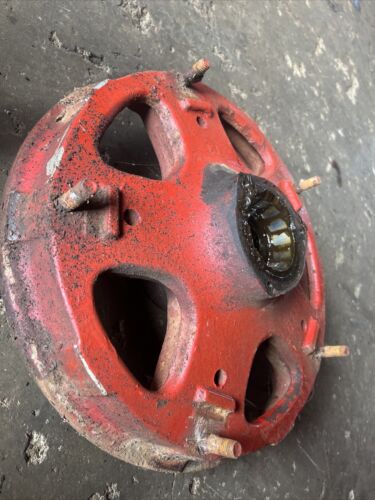 IHC W-9 WD9 McCormick Tractor Front Hub 8713 DA Antique Tractor