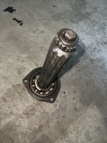 McCormick W6 WD6 Farmall Main Transmission/Pinion Shaft Antique Tractor 57271-DC