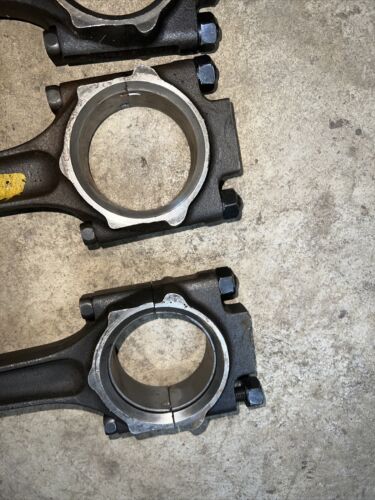 Case International D206 Used Pistons W/Rods Set (4) 574 584 595