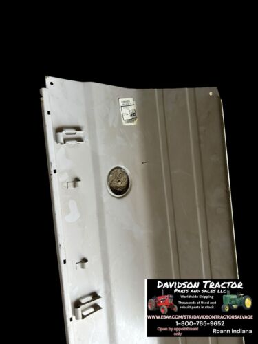 D3NN16626L Fits Ford Tractor L/H Hood 2600, 3600, 4600SU, 2310, 2610, 281