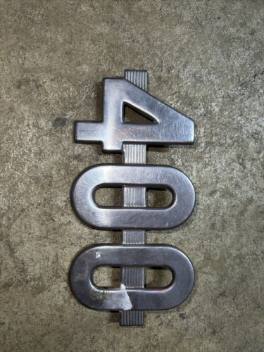 IH 362314R1 Farmall 400 Side Hood Emblem