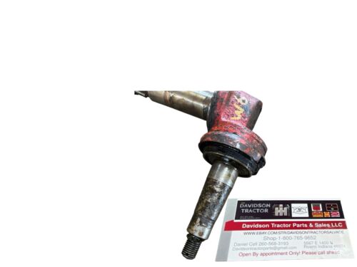 McCormick International W6 WD6 front axel spindle antique tractor
