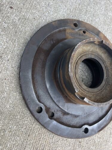 Farmall Super M 450 400 Rowcrop Tractor IH inner brake housing