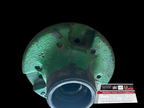 John Deere B heavy duty front hub B2379R Antique Tractor
