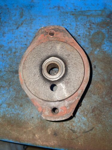 Farmall 300 350 400 450 distributor housing