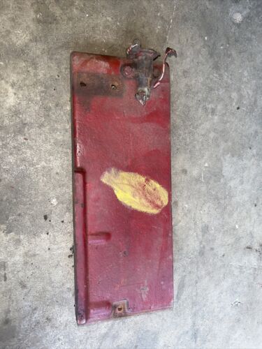 International 966 1066 1466 1486 1566 1586 Hydro 100 LH Seat Support 382912R1