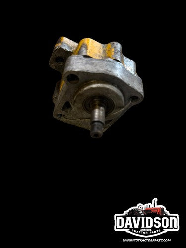 IHC Farmall Cub Hydraulic Pump Core For Parts Or Rebuild Antique Tractor