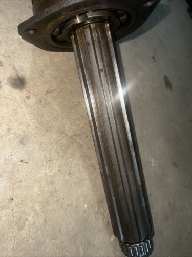57270-DA IHC Farmall M Main Transmission Shaft/Pinion Antique Tractor