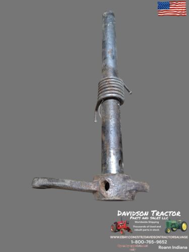 John Deere 2010 Clutch Rod Arm T12667T