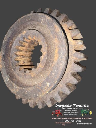 John Deere B sliding gear shaft drive Transmission Gear B2433R