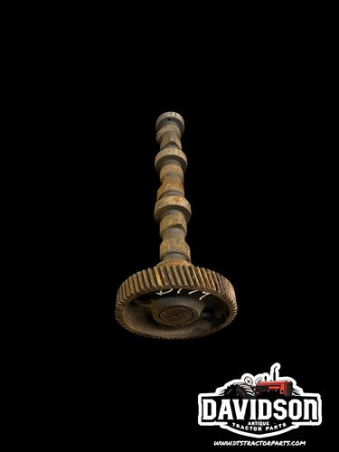 International 454 464 484 495 4500 D179 Camshaft W/Gear Antique Tractor