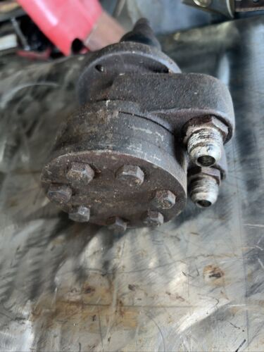 Farmall IHC 656 RC Utility Tractor IH factory power steering assist motor unit