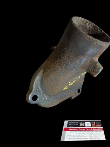 John Deere GM G upper water pipe casting F662R