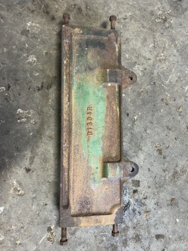 John Deere Styled B Radiator Side Casting Support B1804R