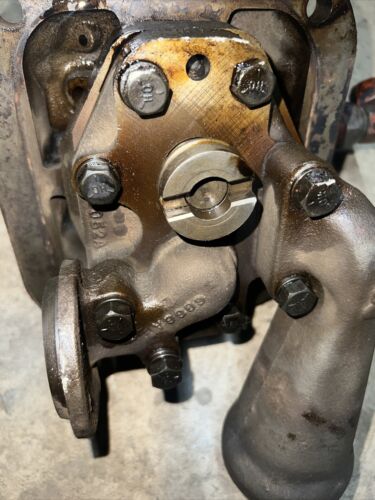 1949 Case DC farm tractor hydraulic valve 6050A