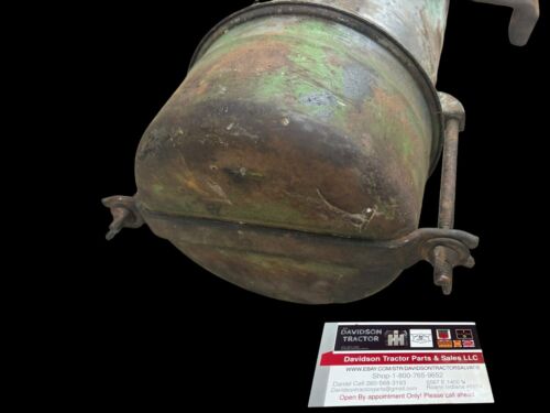 John Deere unstyled US B air cleaner top casting AB327R AB327