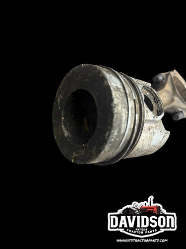 International D179 IH 484 Connecting Rod W/Piston Antique Tractor