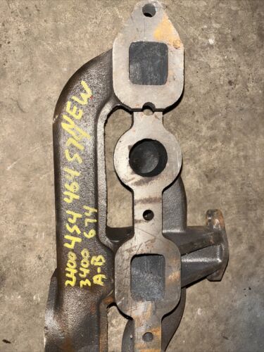 Intake and Exhaust Manifold for International 454 2400B 574 674 2500A 2400A 464