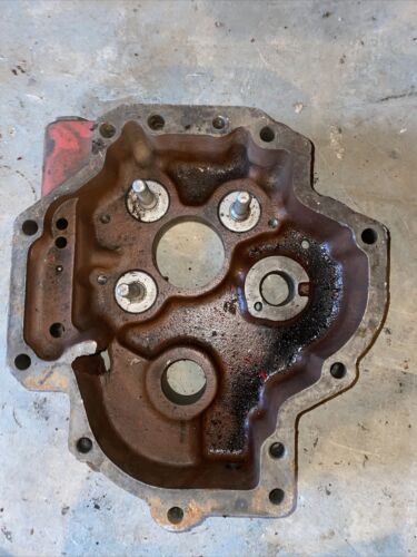 IH Farmall 381462R1 PTO Housing
