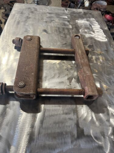 FARMALL H TRACTOR DRAWBAR BRACKET