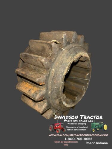 JOHN DEERE 70 PINION GEAR F1368R ANTIQUE TRACTOR