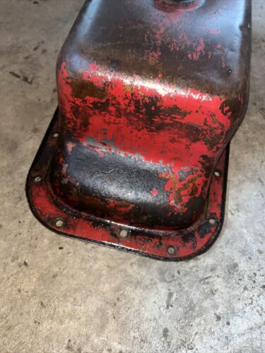 International Farmall 806 IH tractor ORIGNAL 301 gas motor oil pan w/ drain plug