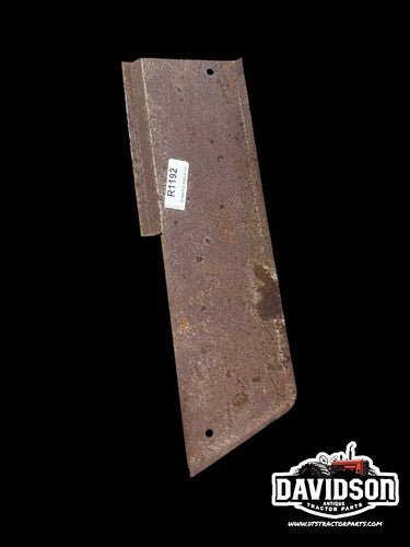 International Farmall 766 966 1486 Baffle Shield LH R1192