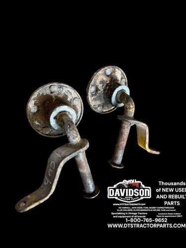 IH Farmall Cub Low Boy 154 Spindle Pair Antique Tractor