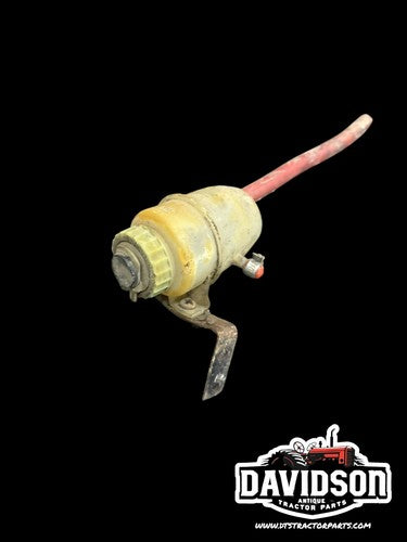 Ford 7740 Tractor reservoir