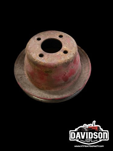 IH Farmall 240 C-123 Fan Pulley Assembly Antique Tractor