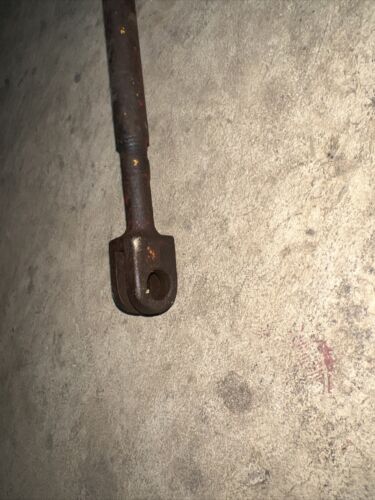 International W-400 TA Engagement Rod Antique Tractor