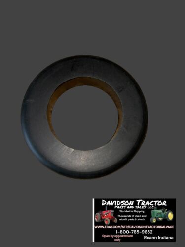 A5157R Black Fuel Tank Grommet Fits John Deere 2010 2020 2030 2130 3030 3120