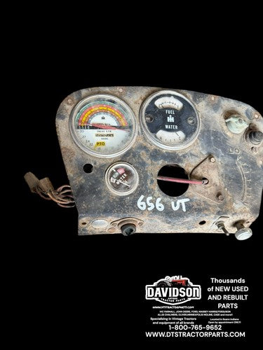 1968 International IH 656 Utility Tractor Dash Instrument Panel