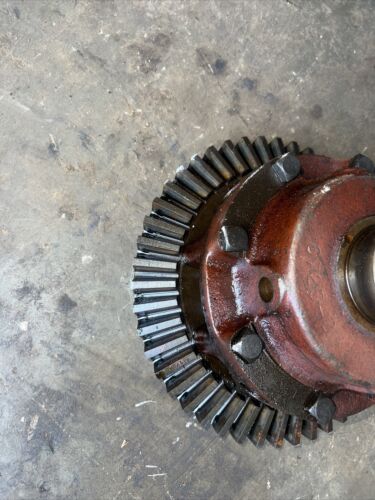 Farmall M Tractor Rearend Differential Assembly 6725-D 6726-D Antique Tractor