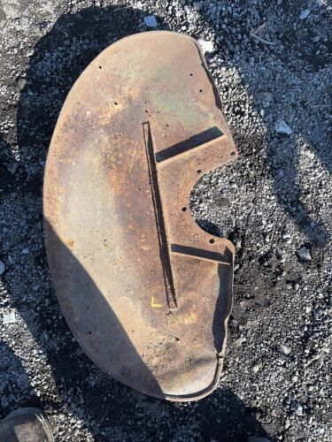 USED JOHN DEERE LA TRACTOR LH FENDER AL2772R