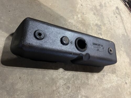 IH International 444 2444 2424 diesel Valve Cover Antique Tractor