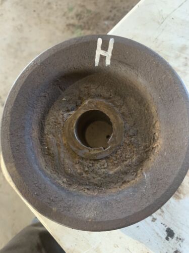 Farmall H HV tractor IH engine main front motor crank pulley