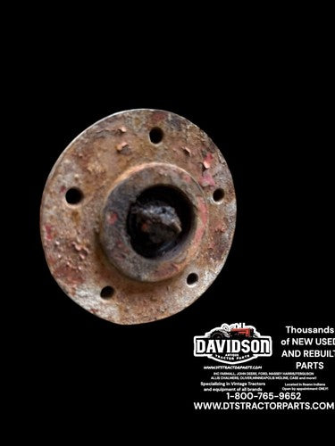 IHC Farmall Cub Front Spindle W/Hub Antique Tractor