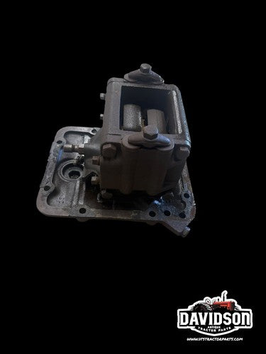 Ford 9N tractor Good Used hydraulic belly pump w / cover panel