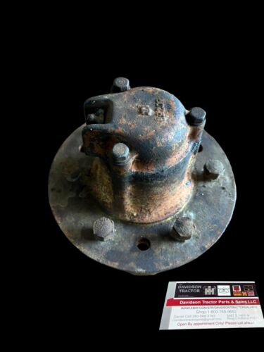 John Deere B Tractor B918R Front Wheel Hub Antique Tractor