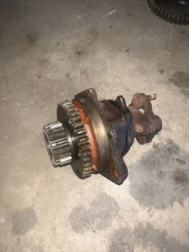 Farmall Super M SM IH tractor transmission housing input drive gear assembly