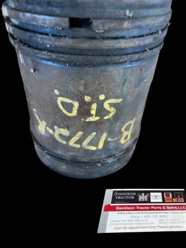 B1772R John Deere B Used Piston Antique Tractor