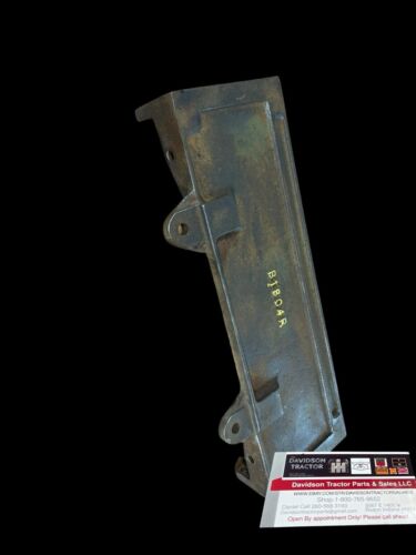 John Deere Styled B Radiator Side Casting Support B1804R