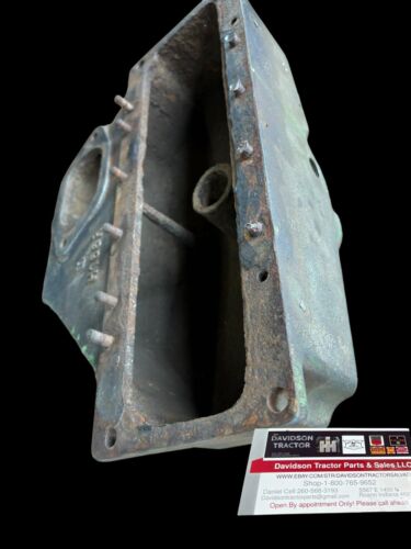 USED JOHN DEERE H TRACTOR RADIATOR TOP TANK AH538R CAST# H166R