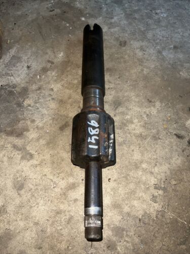 IH International 1586 Tractor Steering Column Shaft