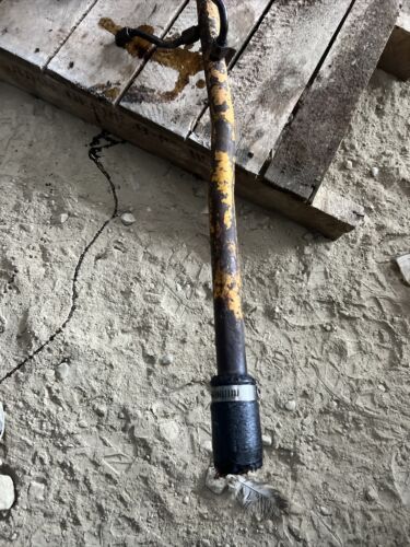 International IH Farmall 444 Hydraulic Pump W/ Line Assembly